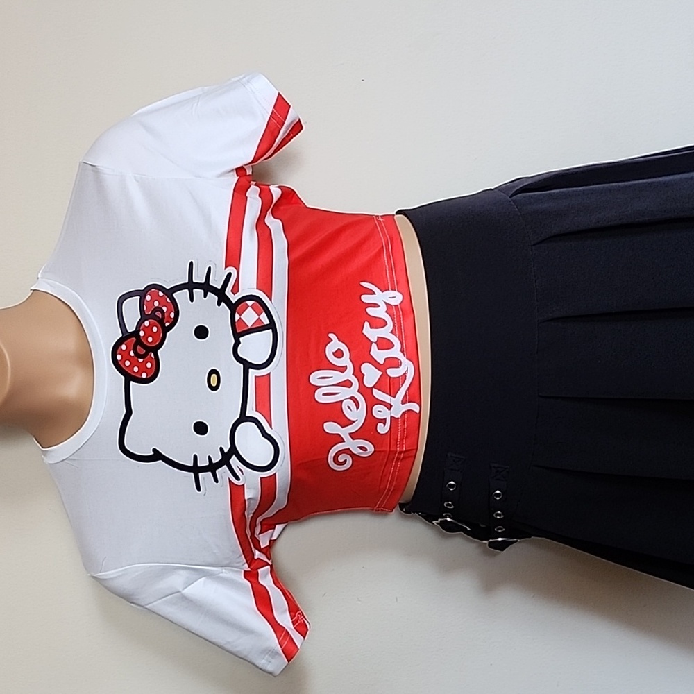 Hello Kitty crop top